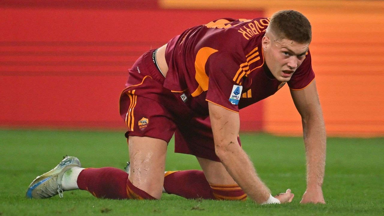 Dovbyk con la maglia del Bologna